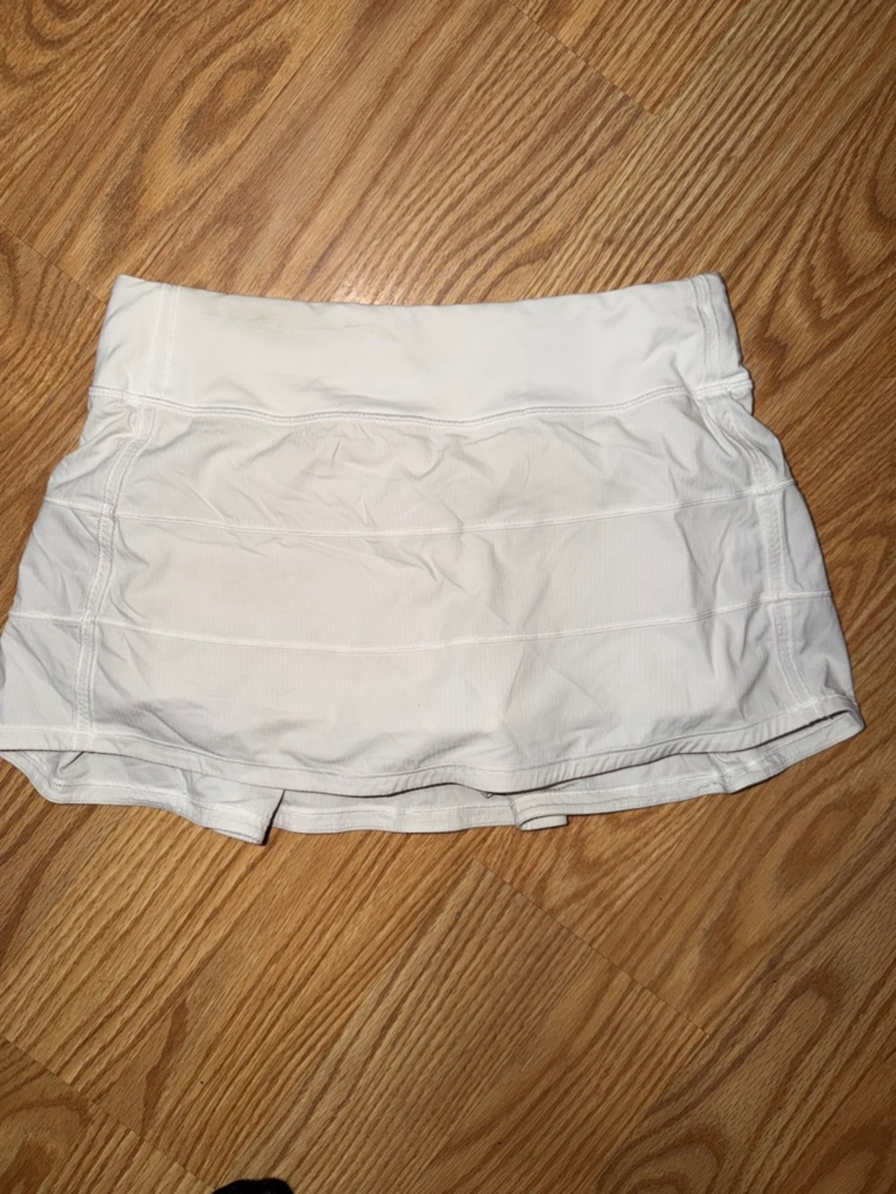 Lululemon White Athletic Skort - Women's Tennis/Golf Skort